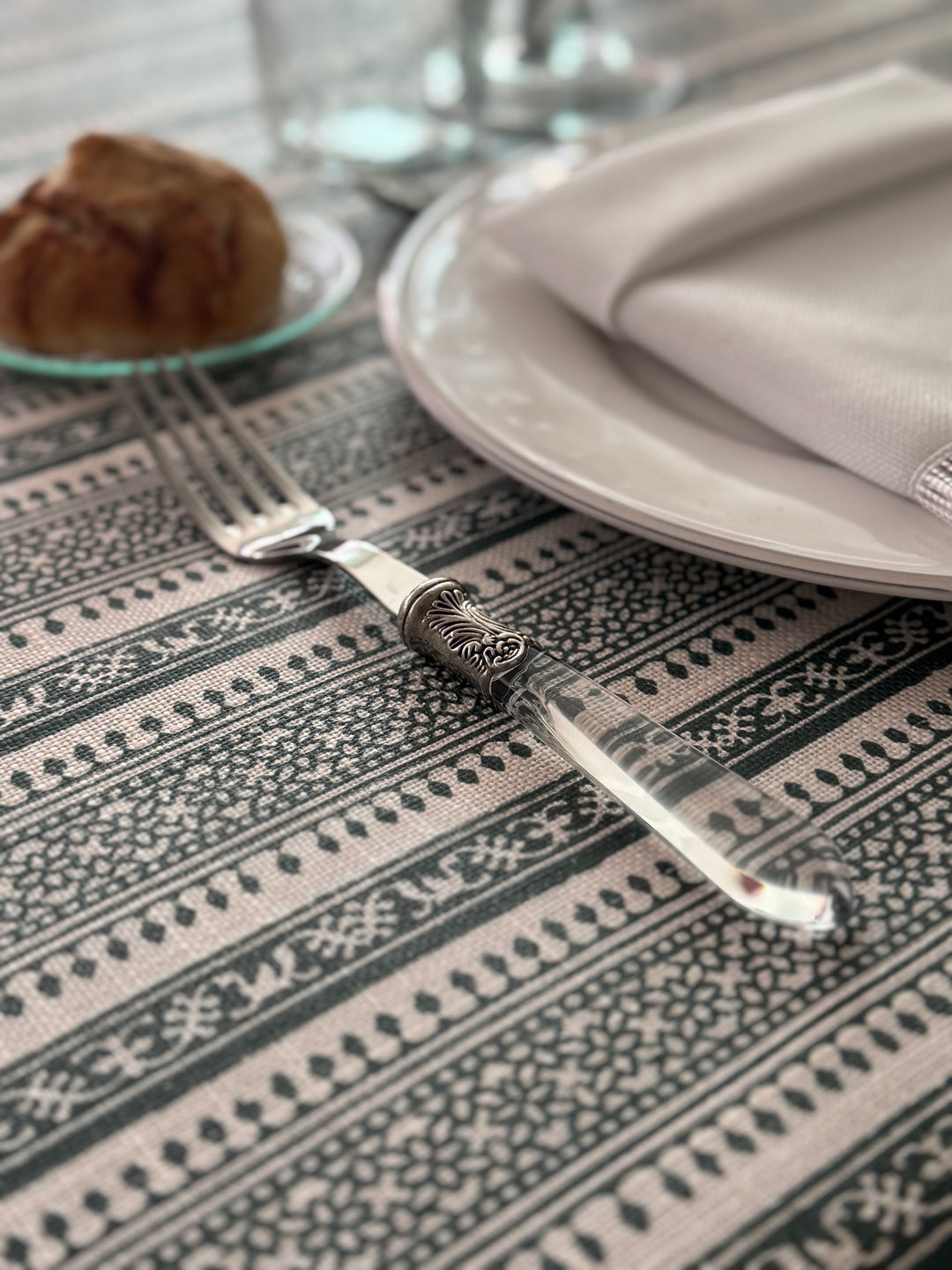 Mantel Resinado Normandie Azul Petróleo