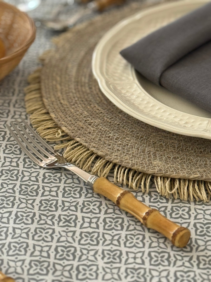 Mantel Resinado Ric Rac Gris