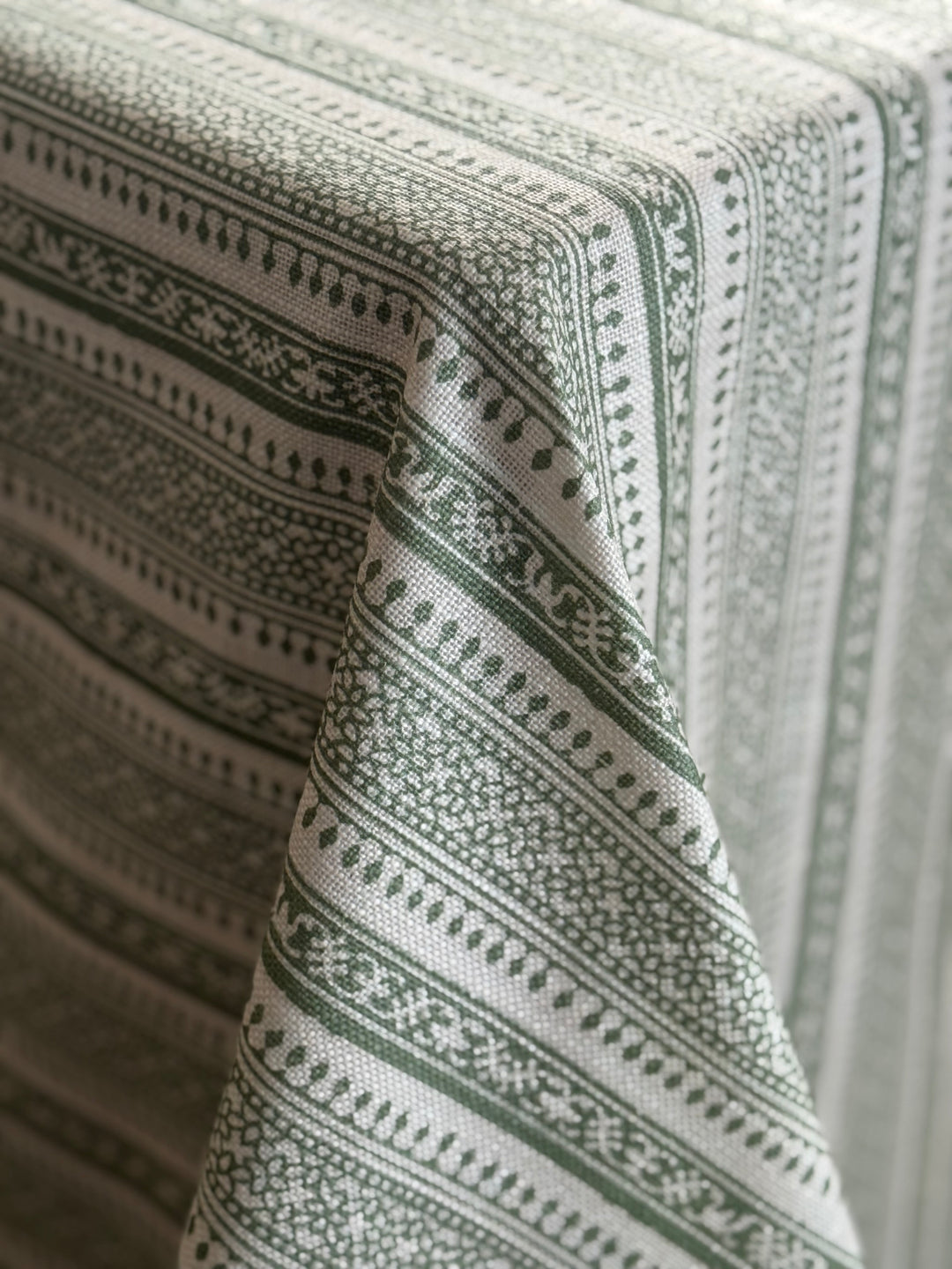 Mantel Resinado Normandie Light Vert