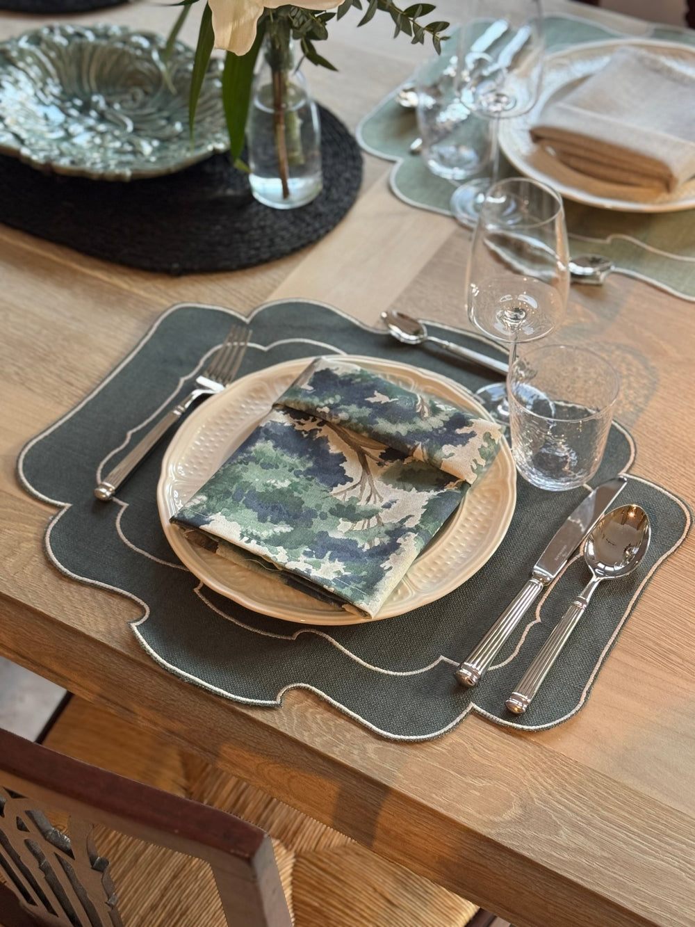 Mantel Individual Ovalado Verde Oscuro Set/2 - La Compañía Francesa