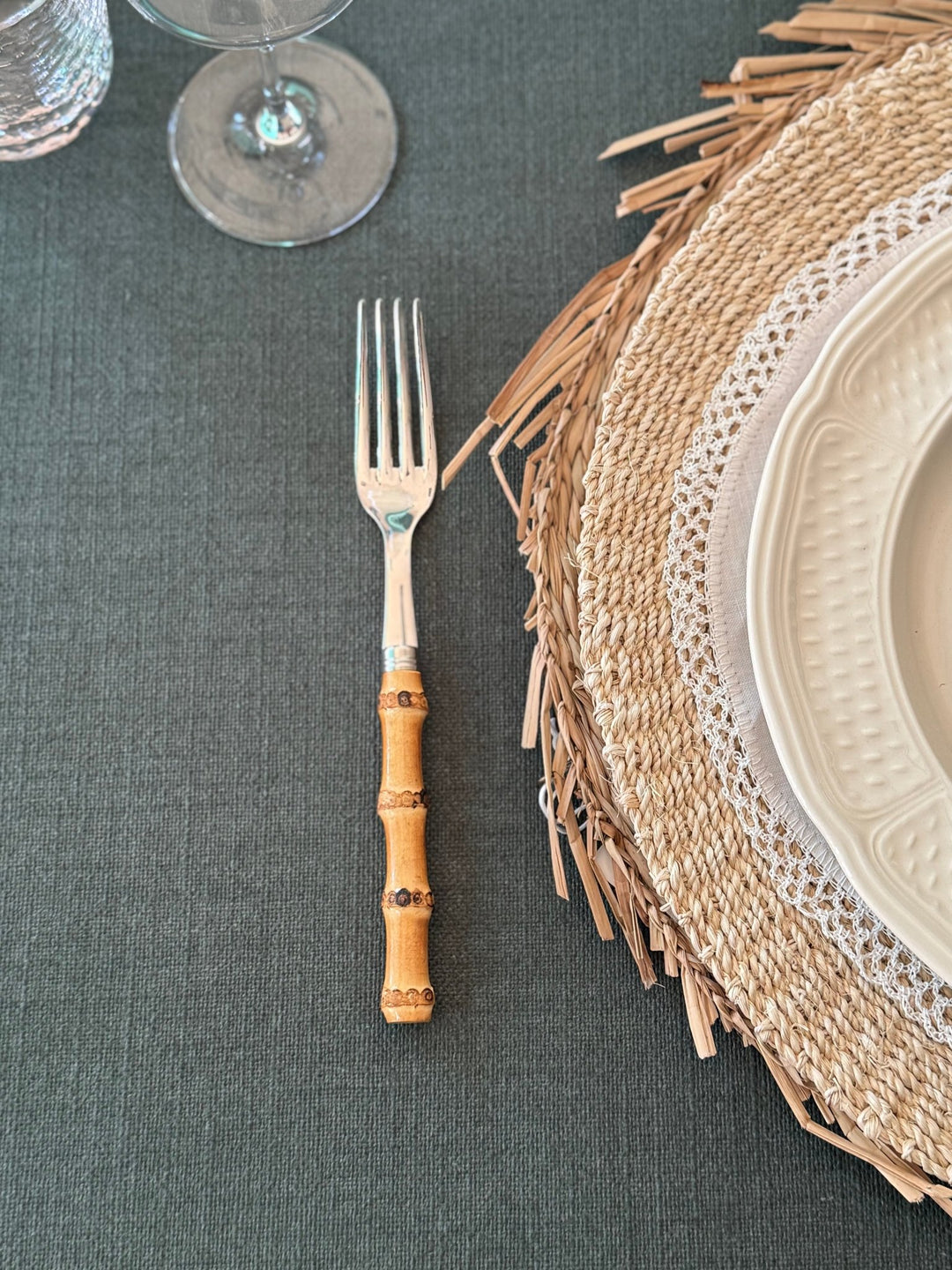 Mantel Resinado Verde Oscuro - La Compañía Francesa